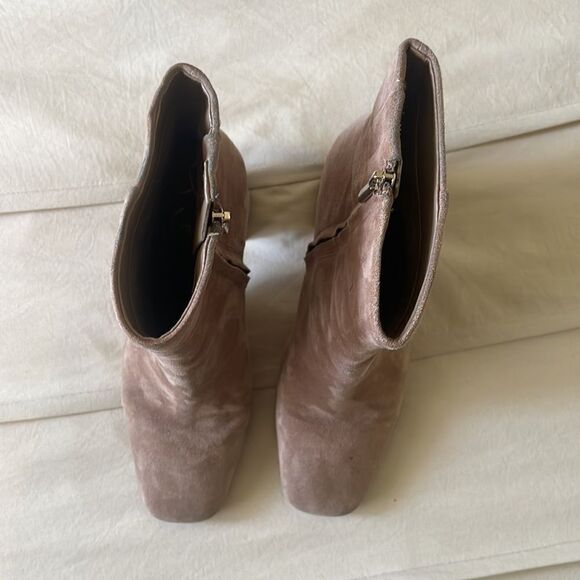 Sam Edelman | Tan Soft Suede Cody Ankle Bootie Size 9.5 - Picture 7 of 8